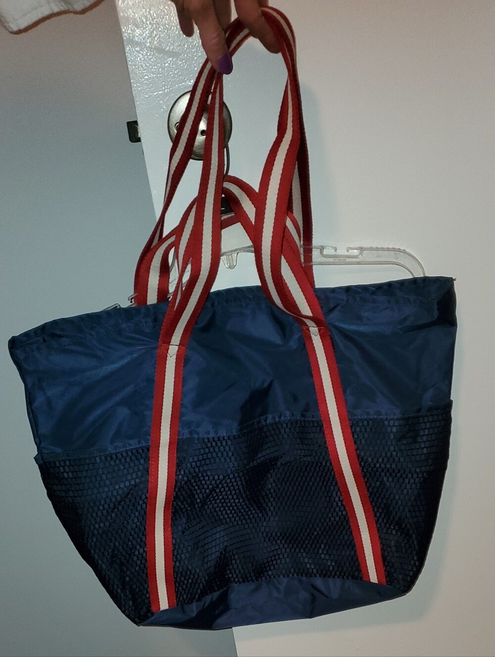 NWOT Navy Waterproof Tote / Beach Bag - Picture 3 of 8